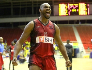 D´Agosto em vantagem na meia final do UNITEL BASKET